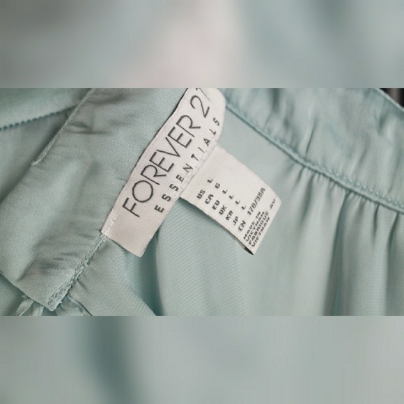 Forever 21 Pastel Blouse - Picture 2 of 5